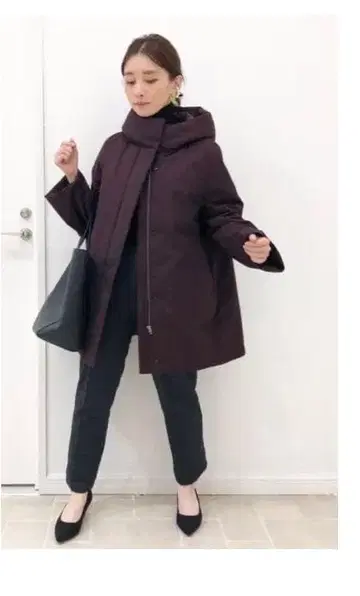 새상품/미사용 유니클로 하이브리드 다운 숏코트 Navy XL 사이즈