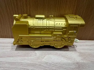 골드 기관차 D570 인출 타입