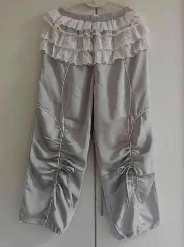 메리제니 새틴 프릴 와이드 팬츠 아이스 블루 그레이 레이스 바지