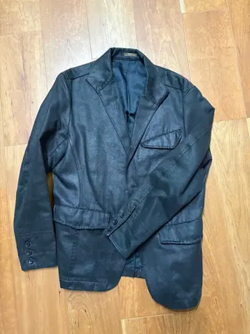 블랙 테일러드 자켓 밀리터리풍