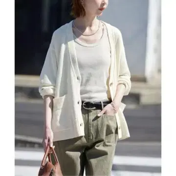 새상품급 24ss SLOBE IENA 테이프얀 V넥 가디건