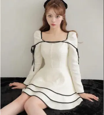 리본 트림 트위드 미니 원피스 엠엠