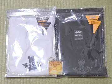 YOASOBI Biri-Biri 티셔츠 화이트&블랙 + 자켓형 키링
