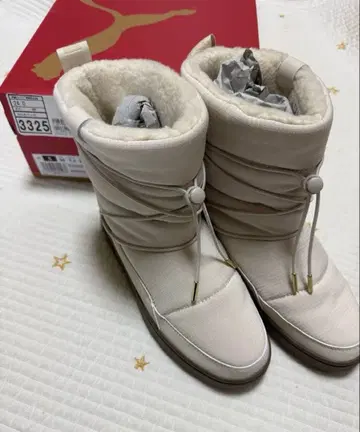[새상품급] PUMA 스노우바에 화이트 24cm