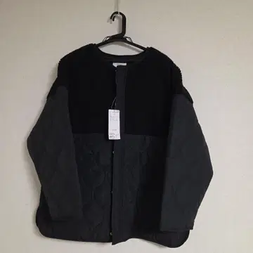 DISCOAT 여성용 보아 절개 퀼팅 코트 M 사이즈 미사용 새상품