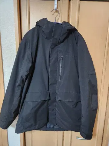 유니클로 하이브리드 다운 파카