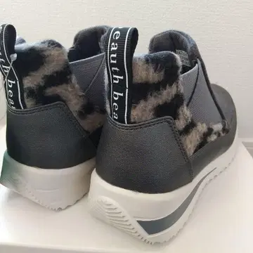 beauth 방수 그레이 하이컷 스니커즈