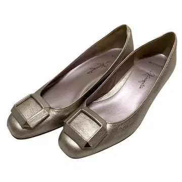 [ 새상품급 ] 긴자 카네마츠 (23.5) 펌프스 청키힐 버클 레어