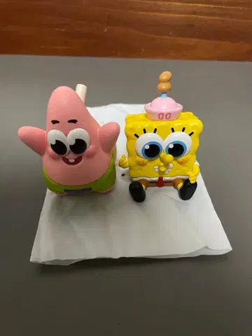 스펀지밥과 패트릭 피규어 세트