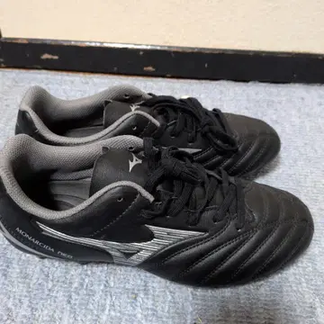 미즈노 모나르시다 23.5cm 축구화