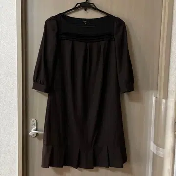 INDIVI 다크 브라운 7부 소매 원피스