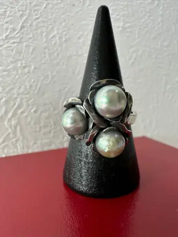 펄 장식 실버 꽃 반지