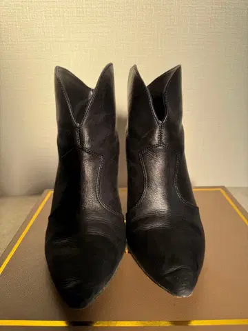 ASH 숏부츠 스틸레토 23.5cm