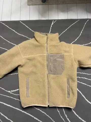 CIAO PANIC 베이지 플리스 자켓 M 사이즈