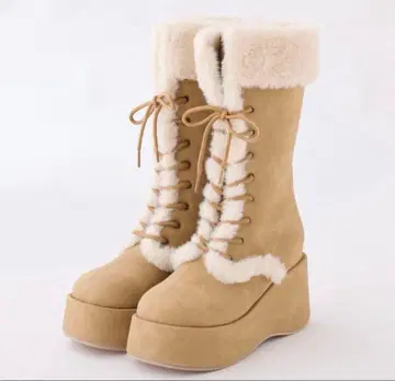 NICE CLAUP 레이스업 어그 부츠