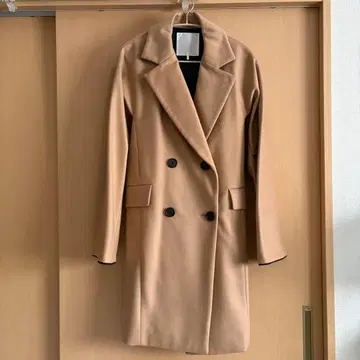 도쿄 스타일 블랑 루비에 체스터 코트