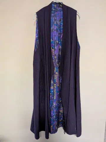 요건 레일 바바구리 타사 실크 리버서블 베스트