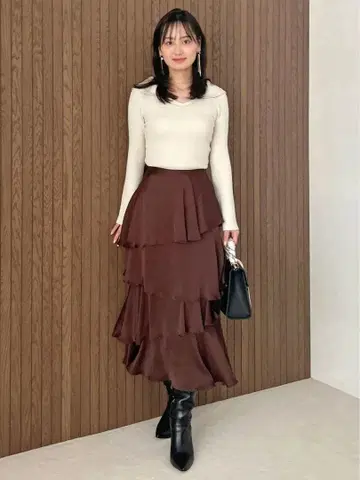 택 포함 미사용 새상품 SNIDEL 새틴 내로우 캉캉 스커트 스나이델