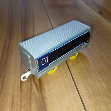 프라레일 신교통 시스템 유리카모메 7000계 후방 차량