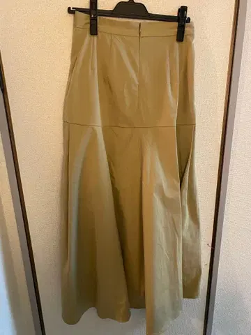 CLANE 랜덤 헴 플레어 스커트