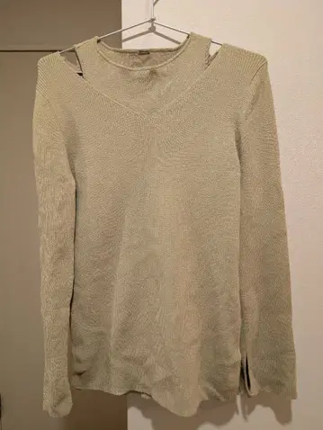 V넥 긴팔 니트와 니트 탱크 세트