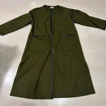 ABITOKYO 올리브 그린 롱 코트