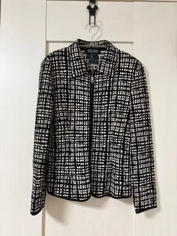 ESCADA 체크 무늬 자켓 스커트 세트 34