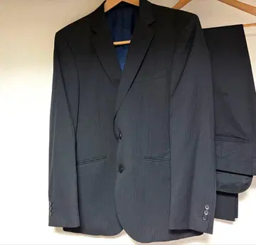 TAKA-Q 다크 그레이 스트라이프 비즈니스 정장 A6 새상품급