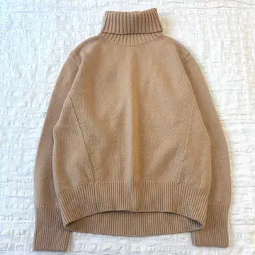 새상품급 유나이티드 애로우즈 캐시미어 혼방 터틀넥 니트 베이지