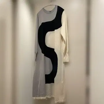 [ 일본 국내 미출시 ] marimekko 니트 원피스