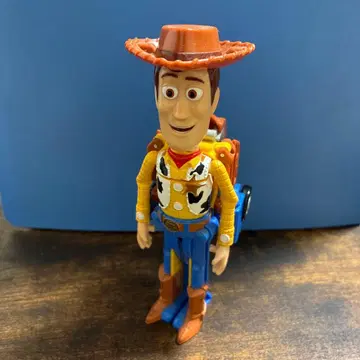 우디 피규어 완구 변신