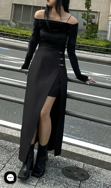 미사용 새상품 [ LVEU. ] 2way 핑 디자인 랩스커트 2개 세트