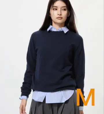 유니클로 캐시미어 크루넥 스웨터 네이비 M
