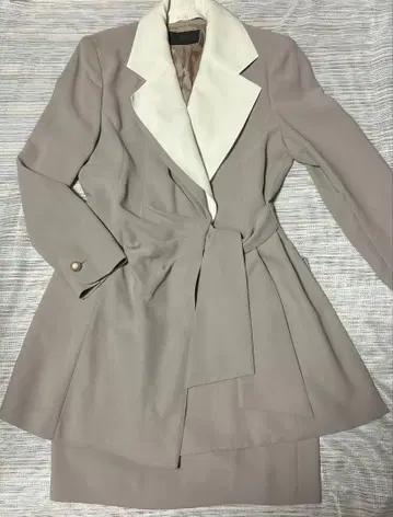 COMME CA DU MODE 수트