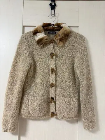 DUAL VIEW 베이지 퍼 포함 자켓 42 사이즈