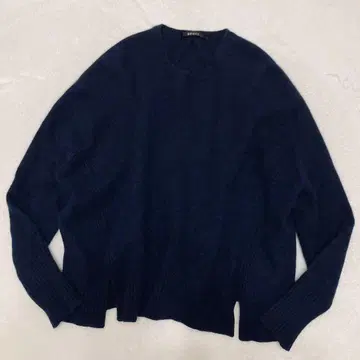 FONCE 라쿤 니트 풀오버 네이비