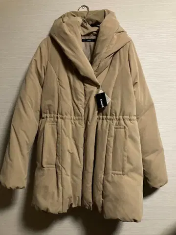 osmosis 후드 부착 베이지 다운 자켓