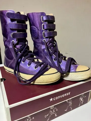 컨버스 부츠 타입 새틴지 보라색 스니커즈