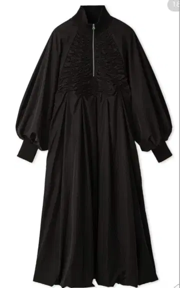 emmi 개더 원피스 블랙