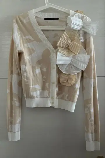 아도니시스 가디건 미사용품 adonisis 레이스 모티브