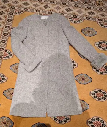 새상품급 NATURAL BEAUTY BASIC 노카라 코트 그레이