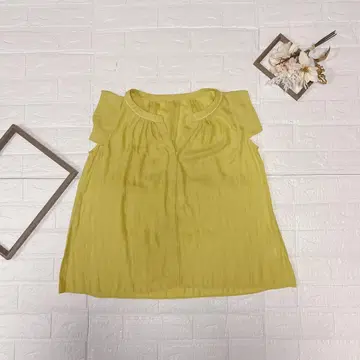 ROPE 반팔 상의 사이즈 38 라이트 그린 비침 깔끔한 여름