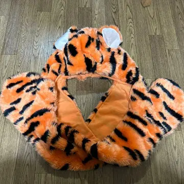 디즈니 티거 머플러 캡