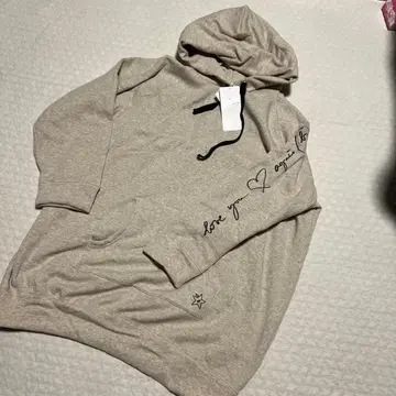 에네스베 agnis b 속기모 여성용 후드티 맨투맨 로고 자수입