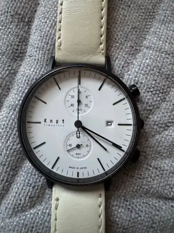 Knot 크로노그래프 손목시계 화이트