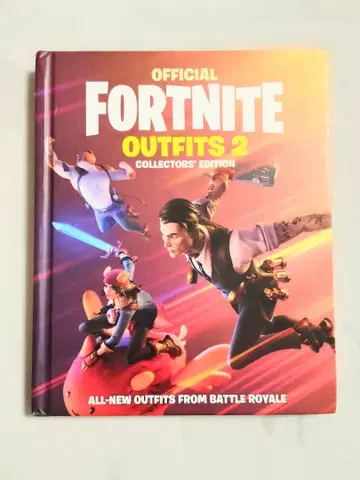 외국도서 FORTNITE Official: Outfits 2