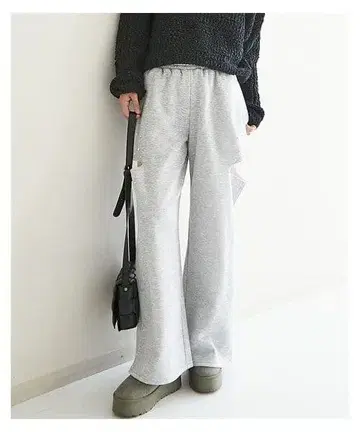 택 포함 새상품 니센 사이드컷 쭈리 와이드 팬츠 따뜻한