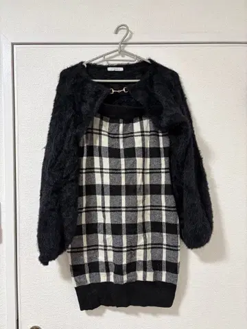 립 서비스 체크 자카드 앙상블 니트 원피스