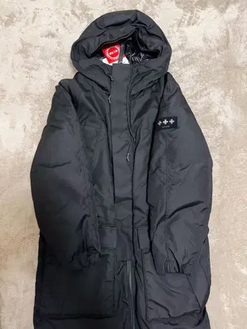 타트라스 롱 다운 코트