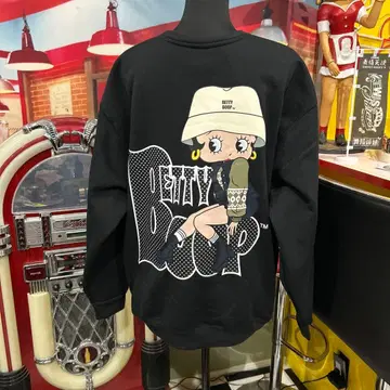 베티짱 트레이닝복 속기모